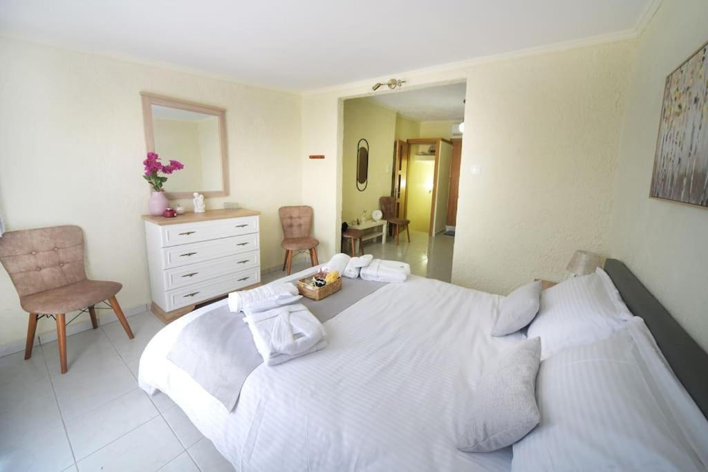 Argo Downtown Apartment Kalymnos Town Exterior photo