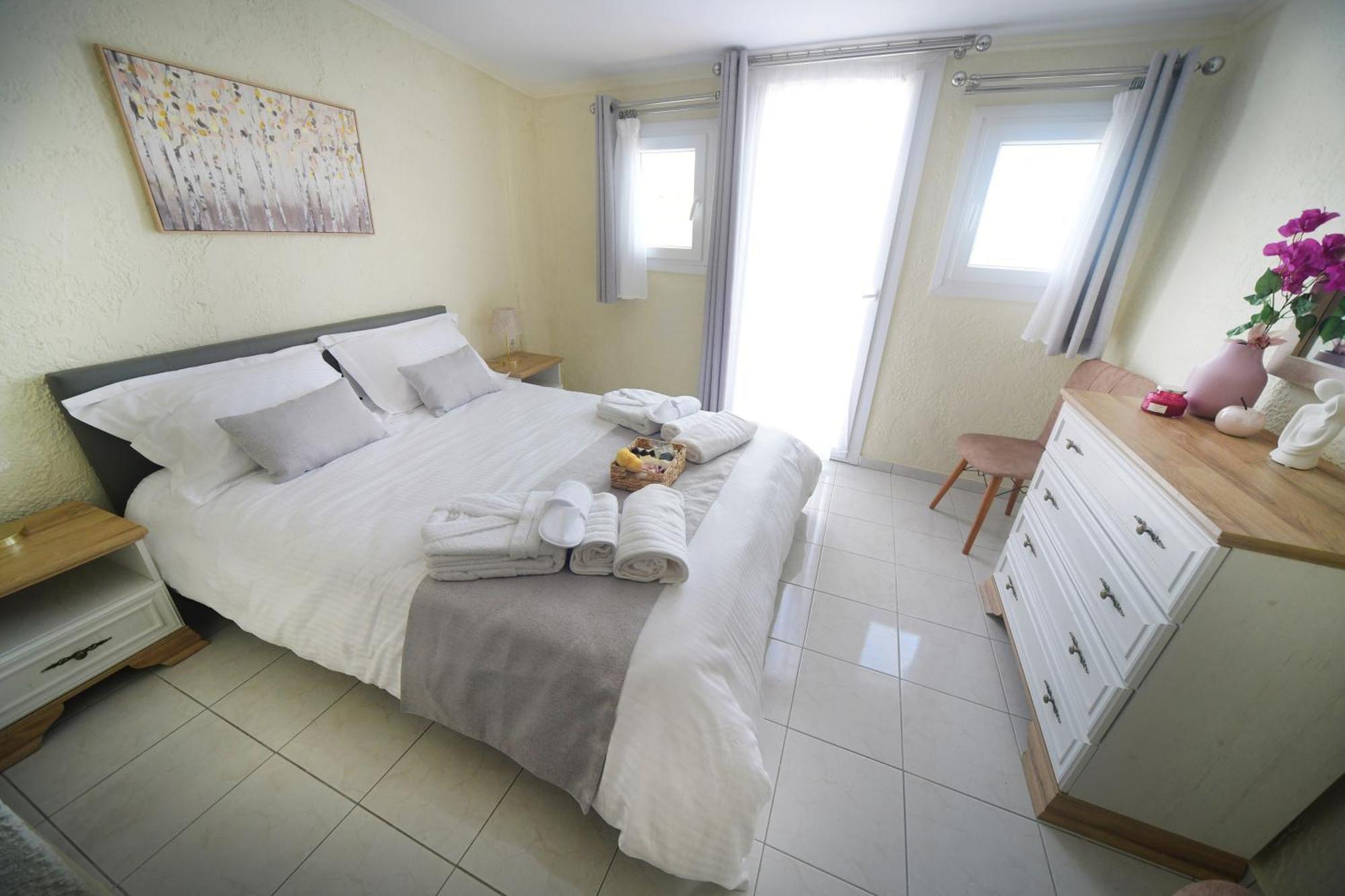 Argo Downtown Apartment Kalymnos Town Exterior photo
